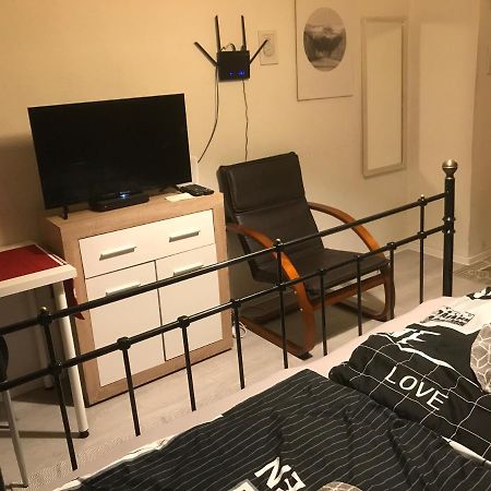 Jázmin Apartman Pécs Exterior foto