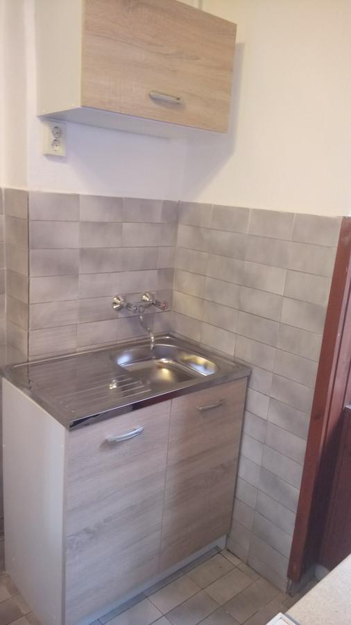 Jázmin Apartman Pécs Exterior foto